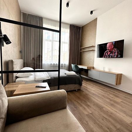 Romantic Apartments - In The Center Of Lviv , King-Size Bed Esterno foto